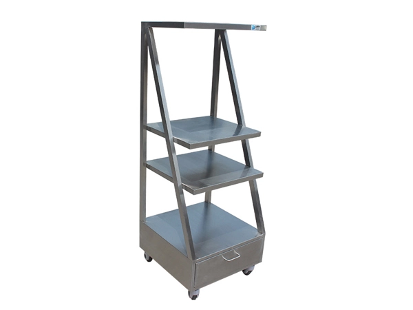 veterinary crash cart